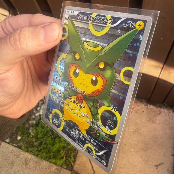 Poncho-Wearing Pikachu Rayquaza #230/XY-P Pokemon Japanese Promo - Picture 3 of 10
